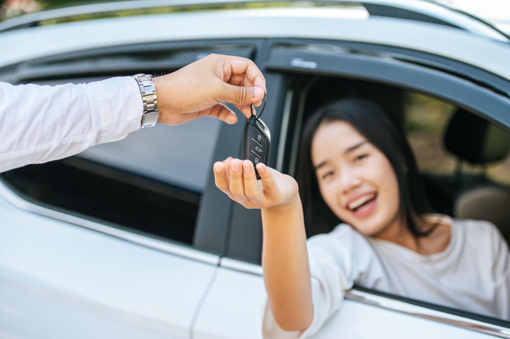 apa itu Sewa Mobil Lepas Kunci