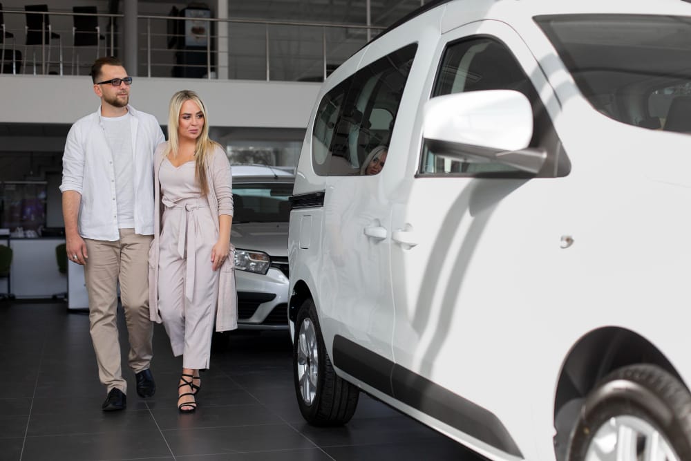 Sewa Mobil Lepas Kunci atau Dengan Sopir di Johar Baru Jakarta Pusat
